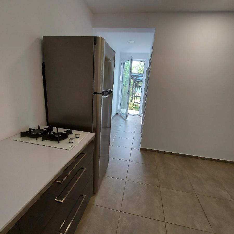 Villa Romelia - Select Apartments 바두 외부 사진