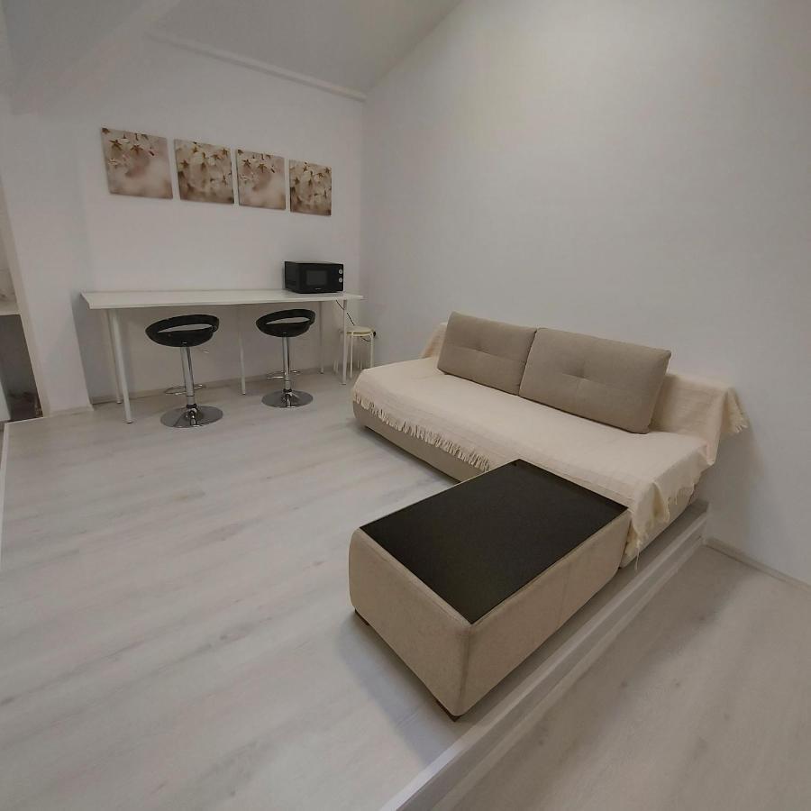 Villa Romelia - Select Apartments 바두 외부 사진
