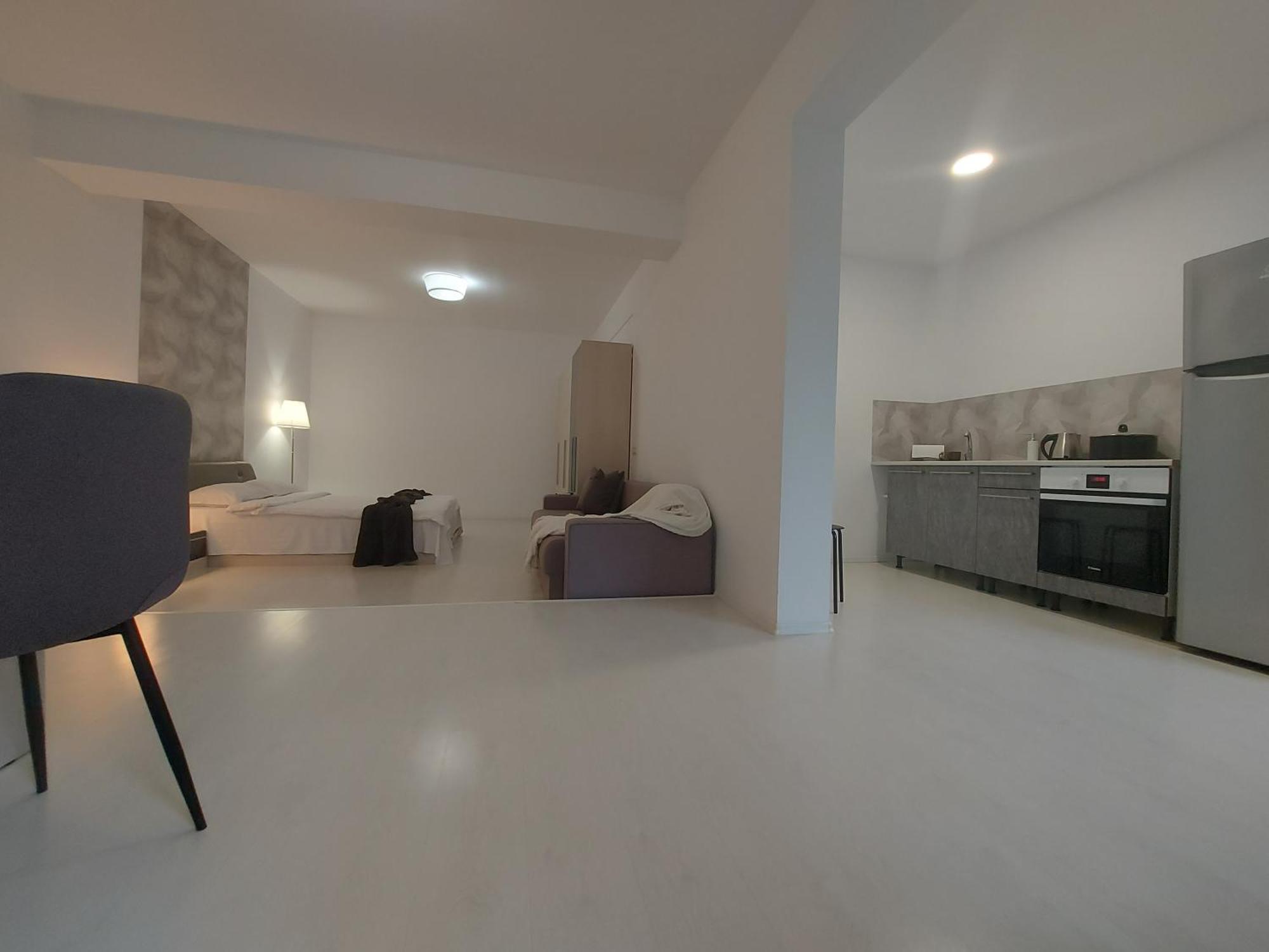 Villa Romelia - Select Apartments 바두 외부 사진